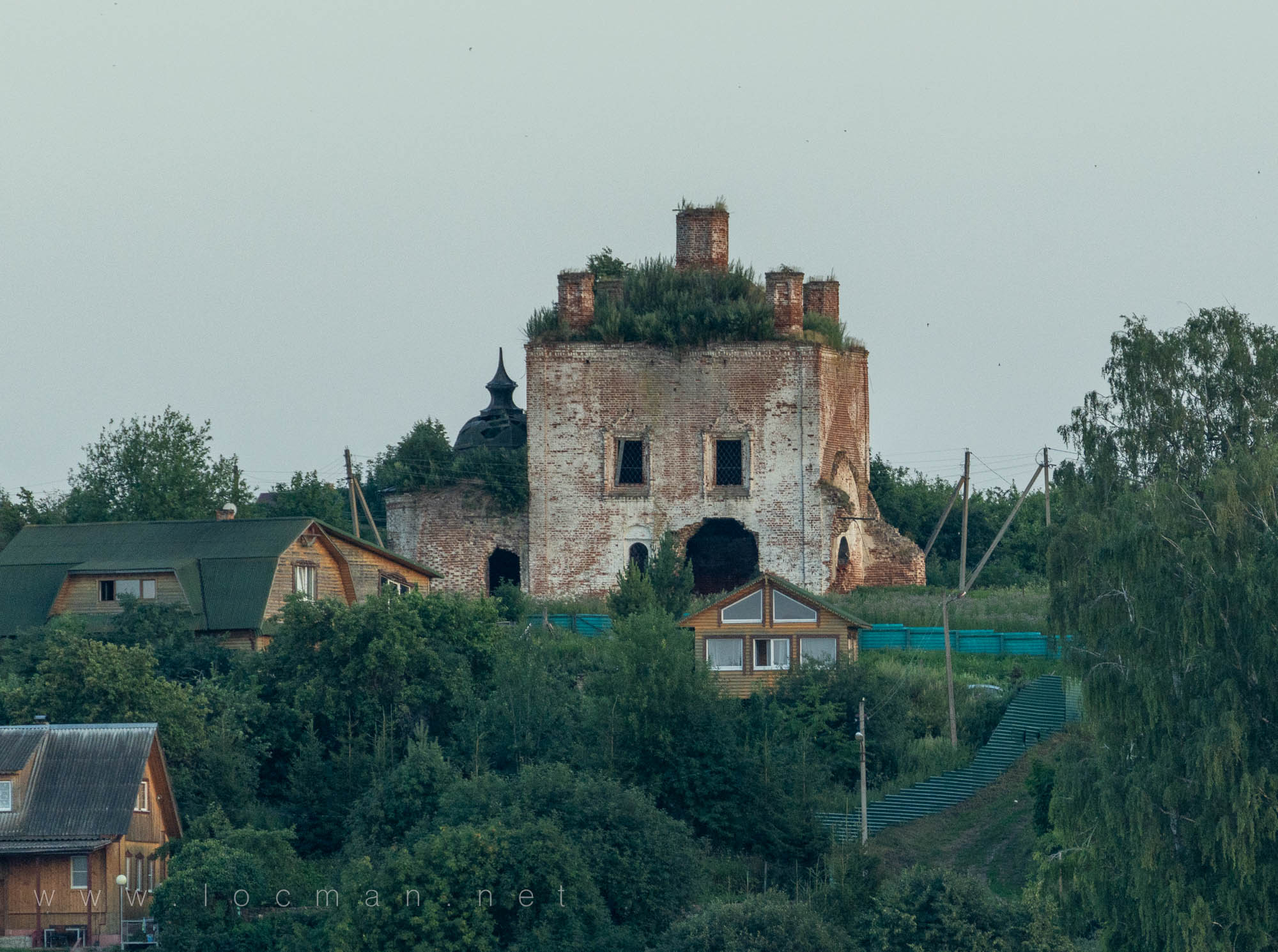 Церковь Воскресения Христова, Макариев монастырь в Решме