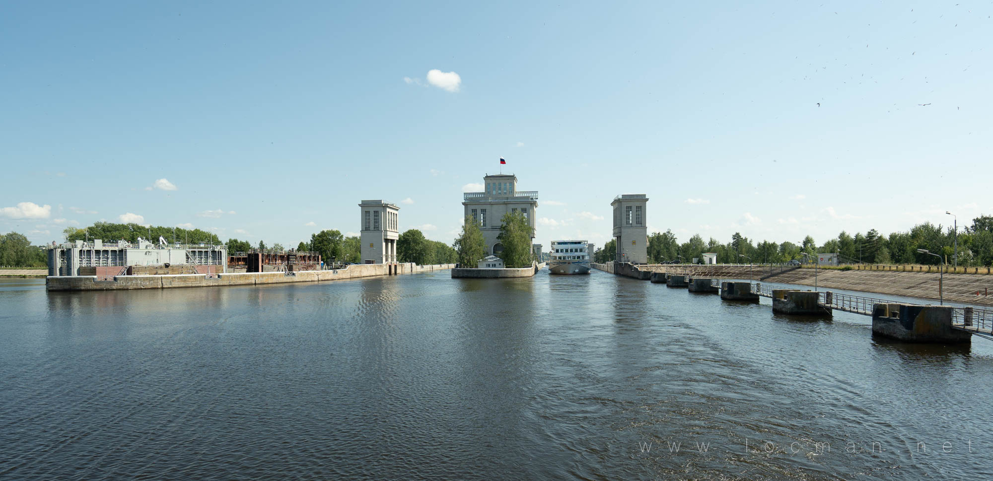 Шлюзы Городецкого гидроузла