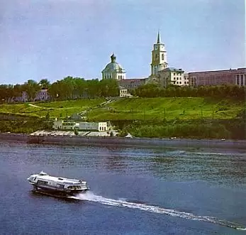 Спасо-Преображенский кафедральный собор в Перми, вид с берега Камы