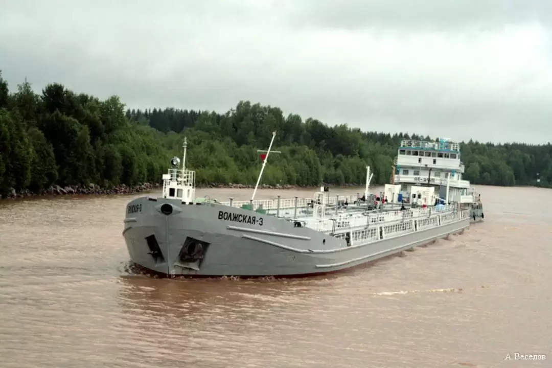 «Волжская-3» на Волго-Балтийском канале