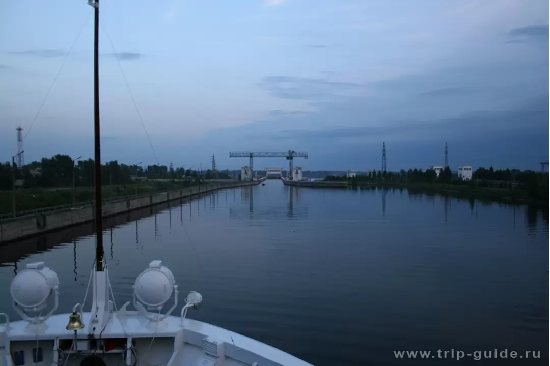 Шекснинский (Череповецкий) гидроузел