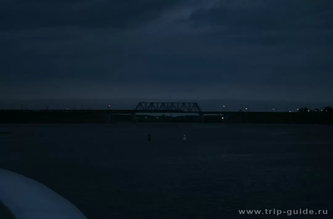 Железнодорожный мост через Шексну