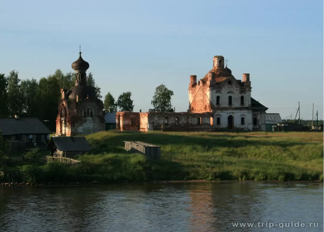 Анхимово, церкви Спаса Нерукотворного Всех Святых