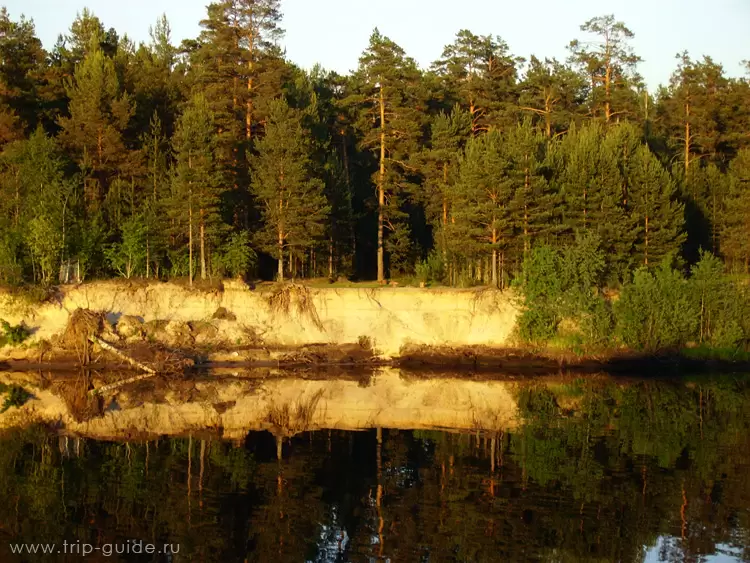 Песчаные берега реки Свирь