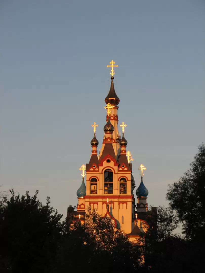 Церковь Казанской иконы Божией Матери в Тарбееве (г. Долгопрудный)