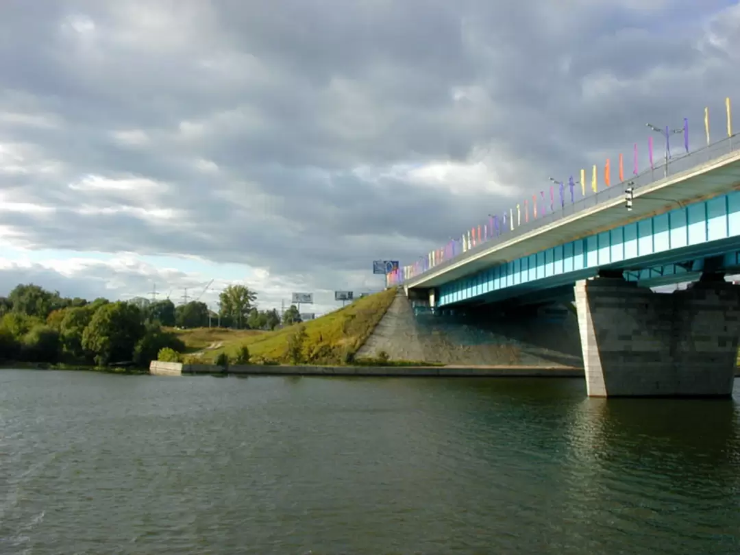 Канал имени Москвы