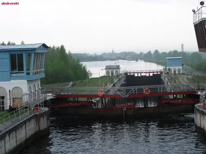 Двойной шлюз