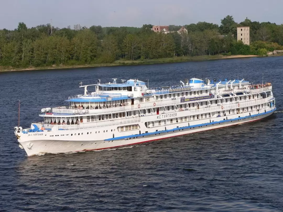 Теплоход «И.С. Тургенев», фото