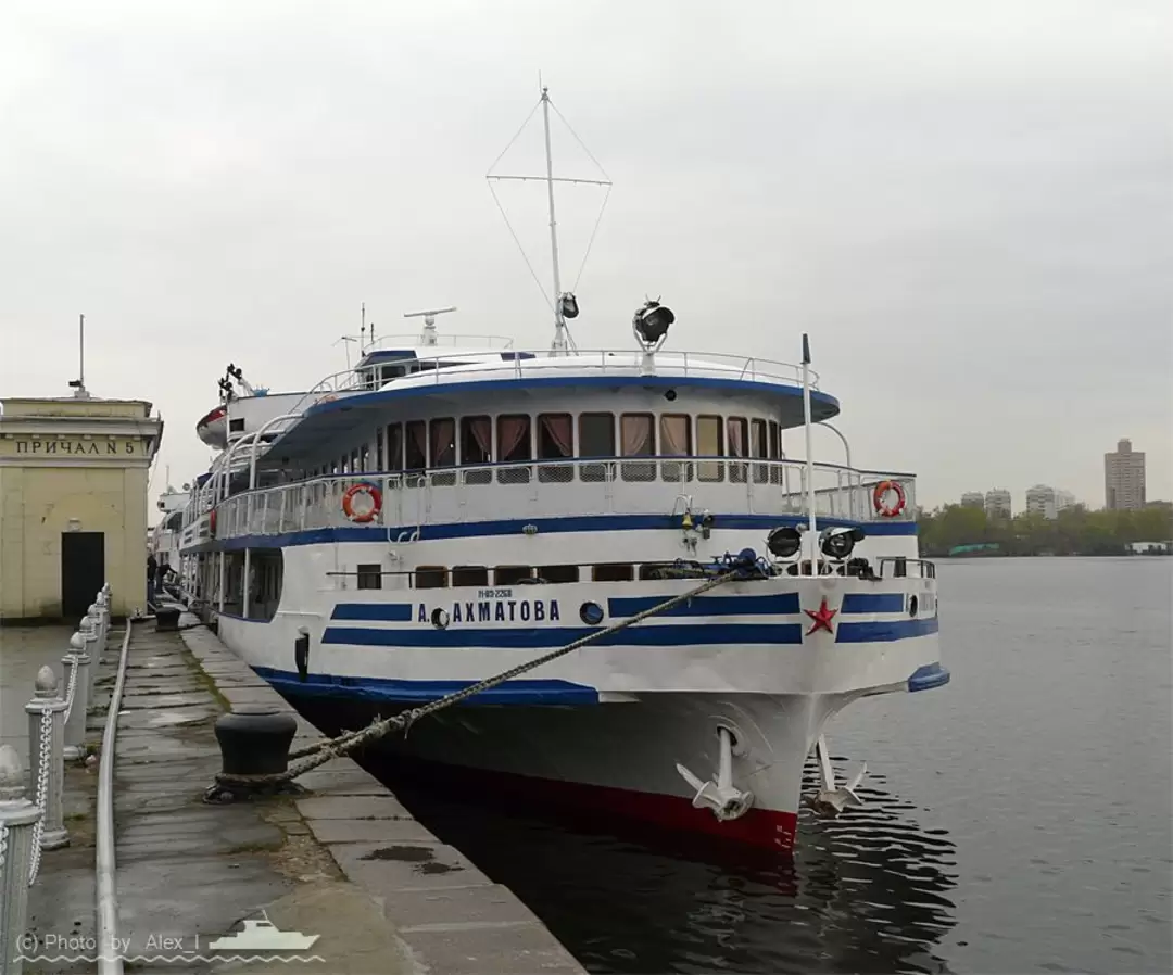 Фото теплохода «Анна Ахматова»