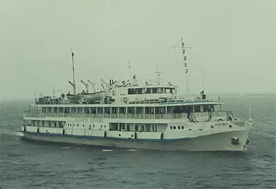 Теплоход «Механик Кулибин»