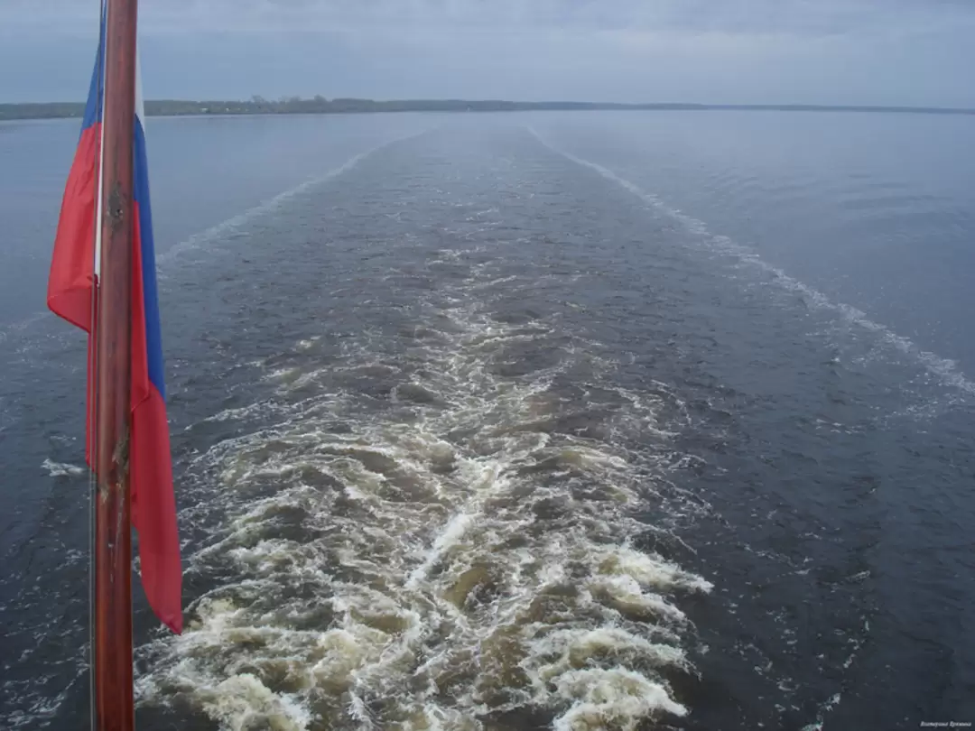 На корме теплохода