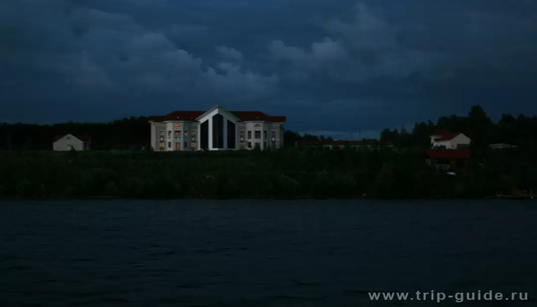 Коттедж на берегу Волги