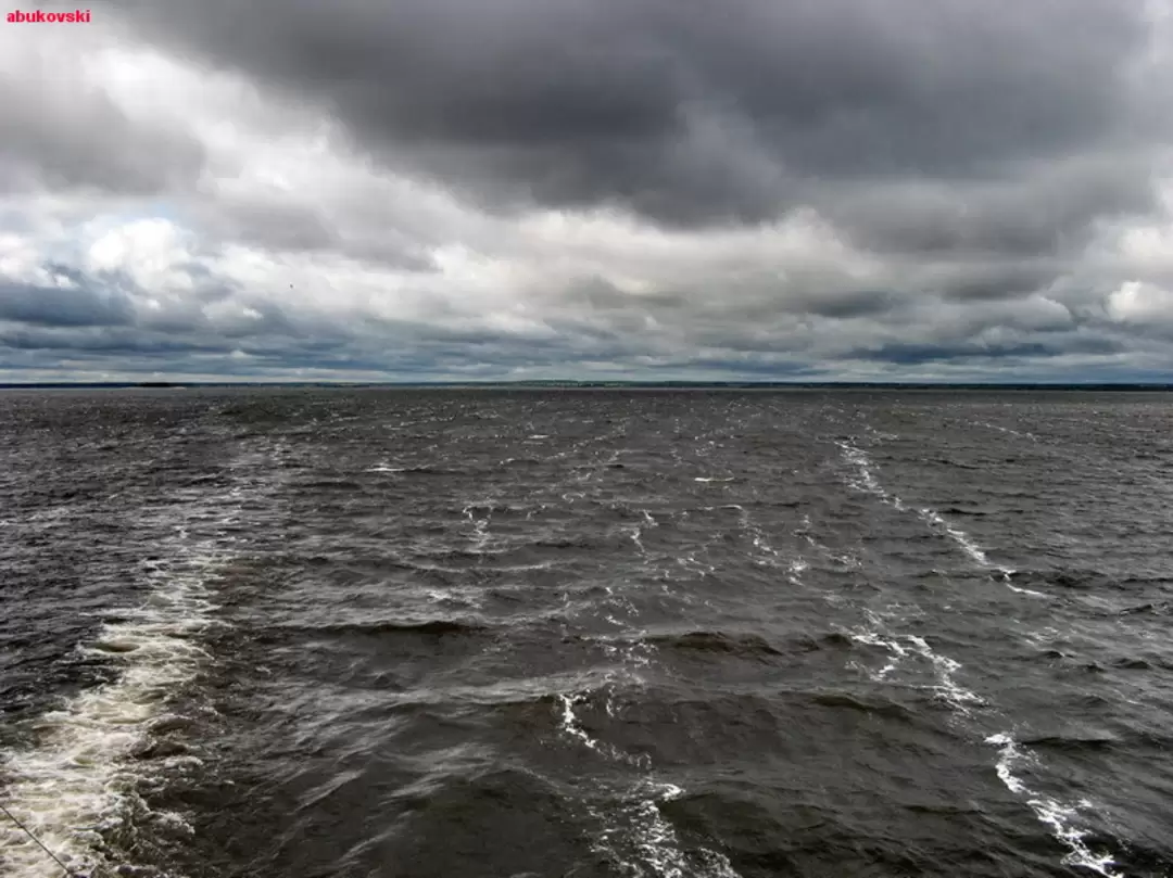 Рыбинское водохранилище