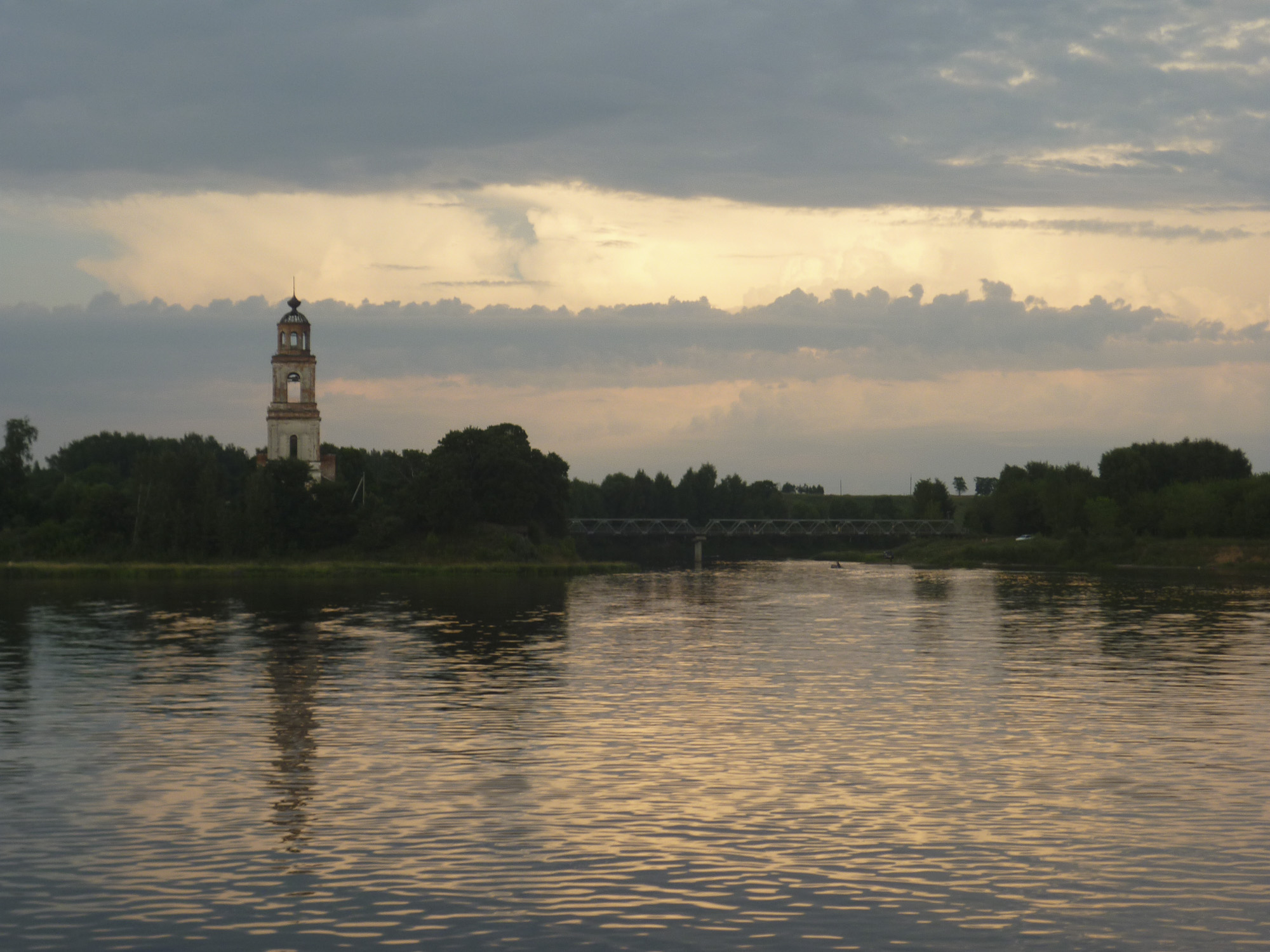 под Ярославлем