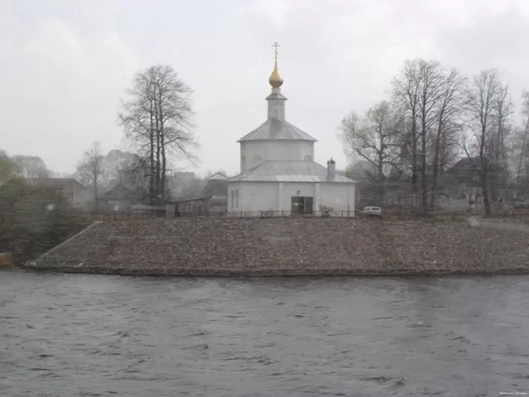 Церковь Ильи Пророка в Золоторучье