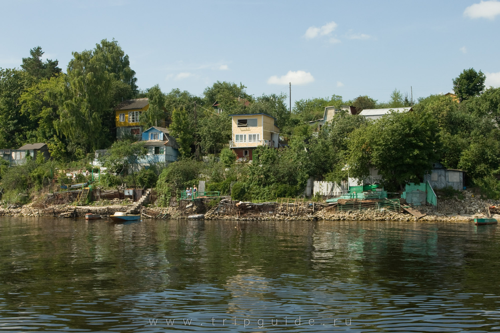 Дачи и дома в Ташёвке