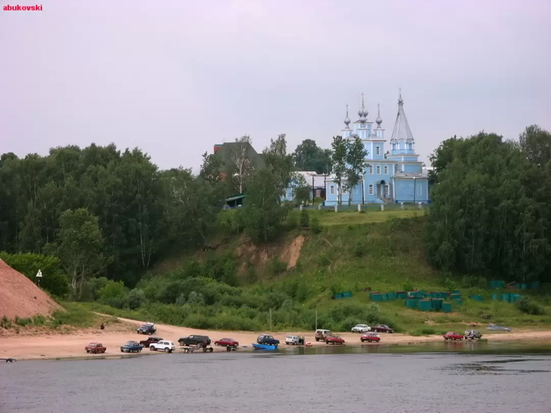 Церковь Казанской Иконы Божией Матери в поселке Великий Враг