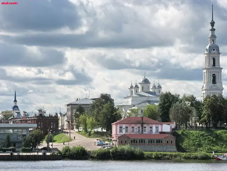 Кинешма, собор Троицы Живоначальной